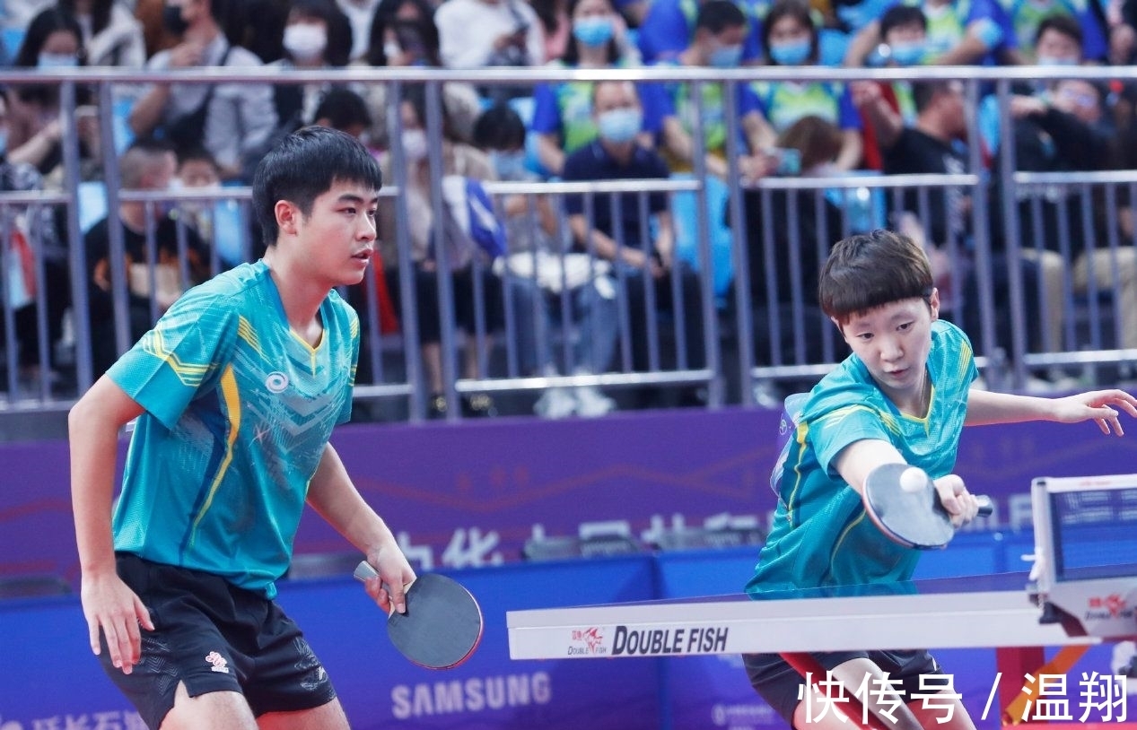 的背景下 的背景下