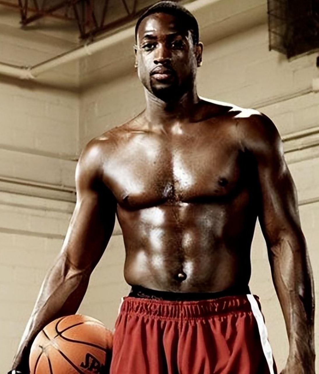 他首先强调 他首先强调