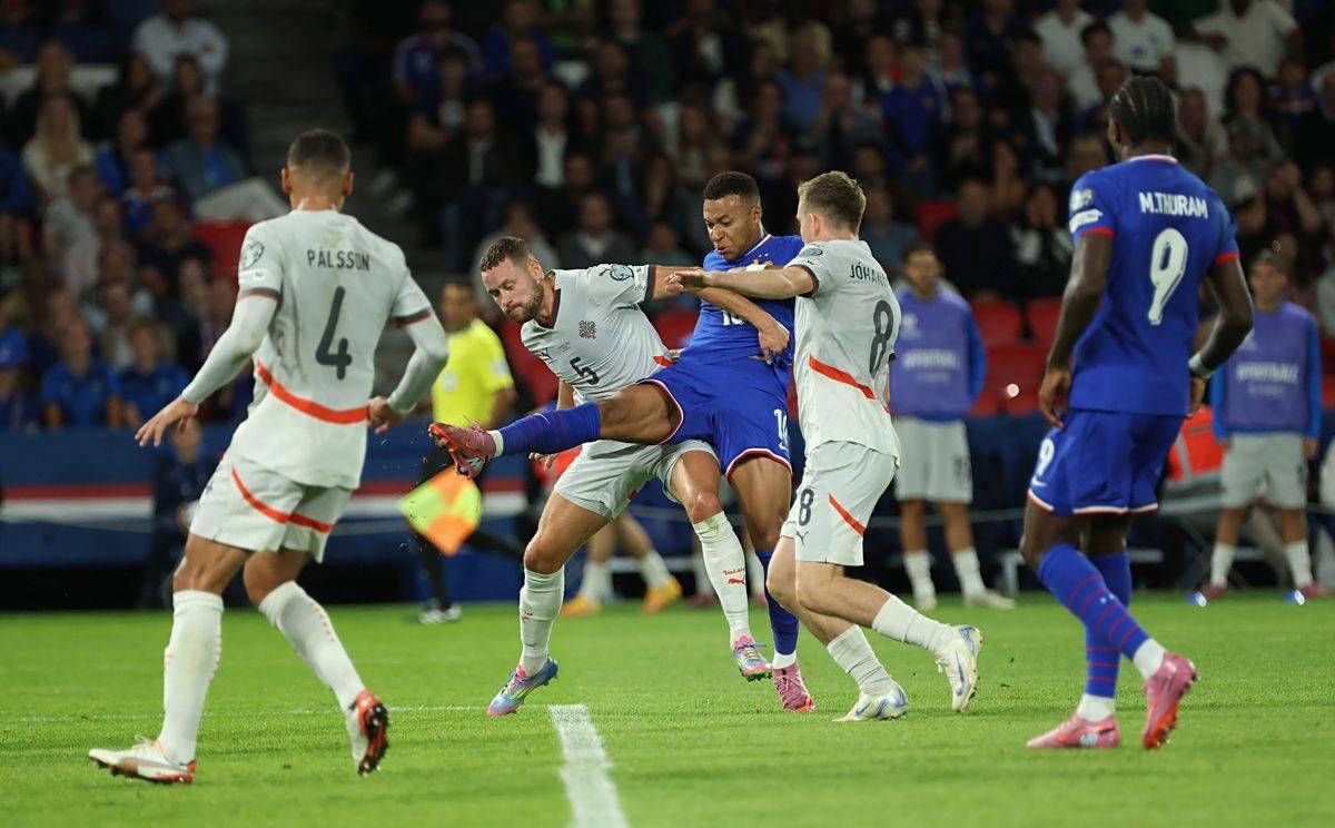 先用后撤步 先用后撤步